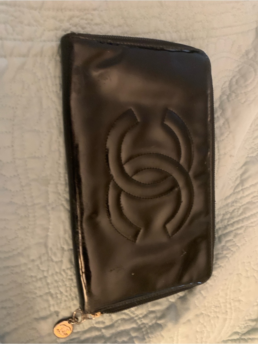 CHANEL Black Quilted Patent Leather Zip Wallet